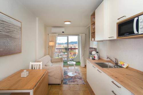 WELCS Estudio 421 EMP con balcon frente al mar