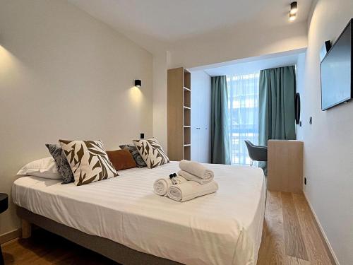 New 2 Bedrooms with Terrace by Viva Riviera