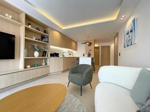 New 2 Bedrooms with Terrace by Viva Riviera