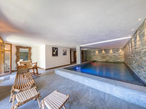 Luxueux appartement avec piscine, WiFi et parking à Val-d'Isère