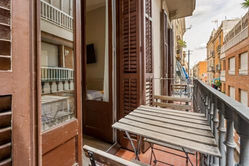 Central 6BR4BA Modern AC Fiber WiFi