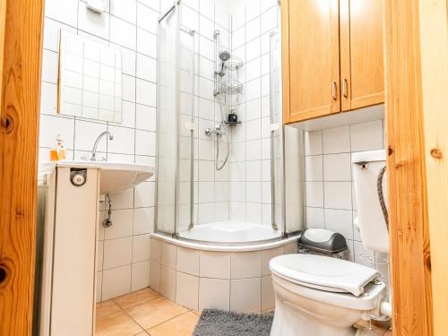 Affordable Apartment Near Wiener Stadthalle