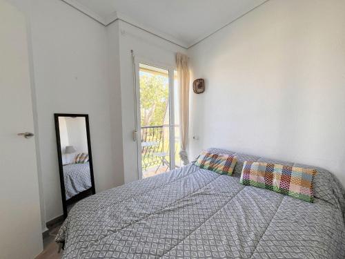 El estudio de Rocío con piscina y a un paso de la playa en Denia