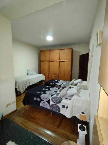 a bedroom with a large bed in a room at Refugio Quilmes Centro - Work & Relax in Quilmes