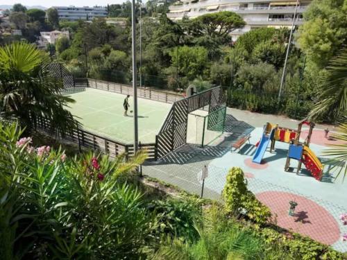Cannes Francia, Getaway for 2, Pool & Sea