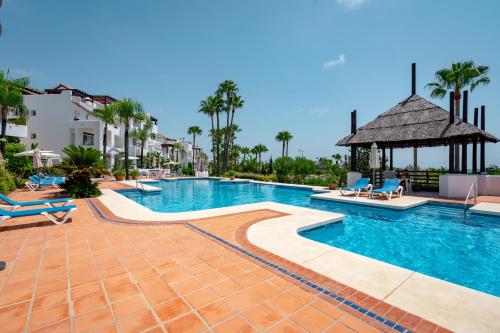 Golf Valley Penthouse Rooftop Jacuzzi & Sea View