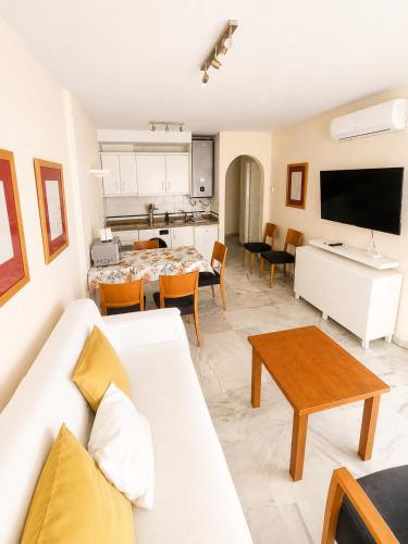 Marina del Sol - Apartment