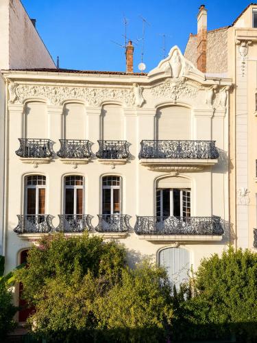 Haussmann Luxury, T4, 6P, AC, Central, Standing