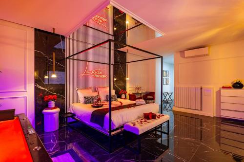 Trocadero Suite Private Jacuzzi