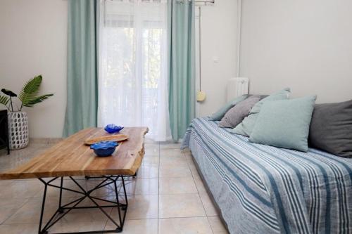 Pantheon - A Cozy Nest in the Center of Athens