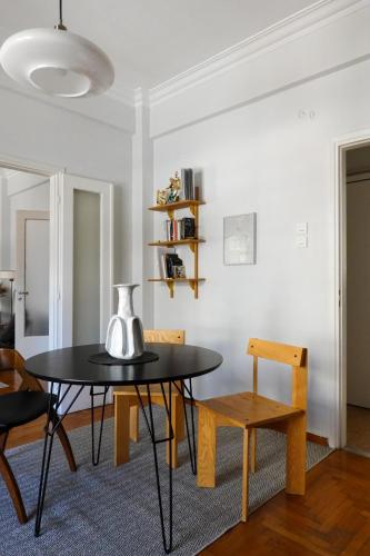 Fyllis16-Sunny central apartment next to Metro sta