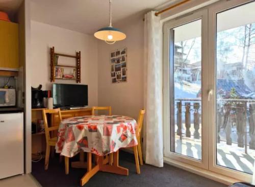 Studio à 35 m des pistes en bas du secteur 1800