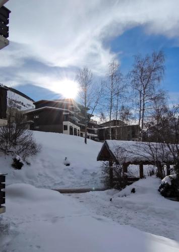 Studio à 35 m des pistes en bas du secteur 1800