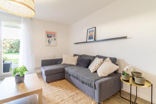 Le Diamant - Bright apartment with pool