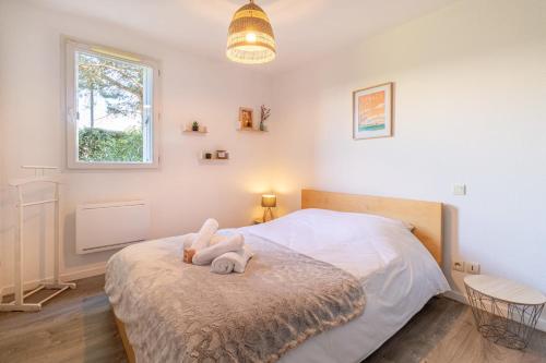 Le Diamant - Bright apartment with pool