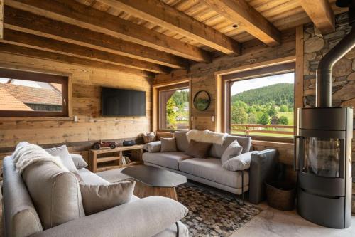 Chalet Marcel Luxury Chalet with Hot Tub Sauna & Forest Setting