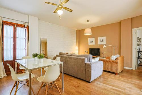 Amplio Apartamento Altozano con Aire Acondicionado