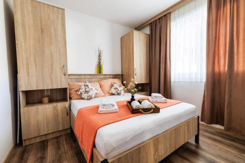 Apartments "I & I"