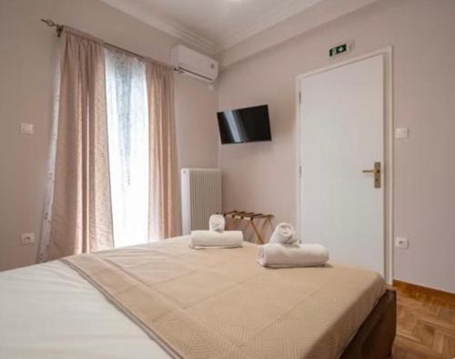 Stylish 5th Floor Retreat, Athens