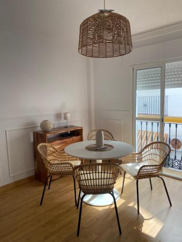 Apartamento El Carabinero WIFI AC FAMILIAS Y PAREJAS