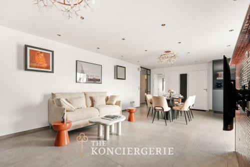 Penthouse de 210m2 comprenant 3 chambres à Paris avec Terrasse et Véranda avec climatisation