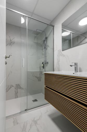 Avenida América Stays - Apartamentos Renovados