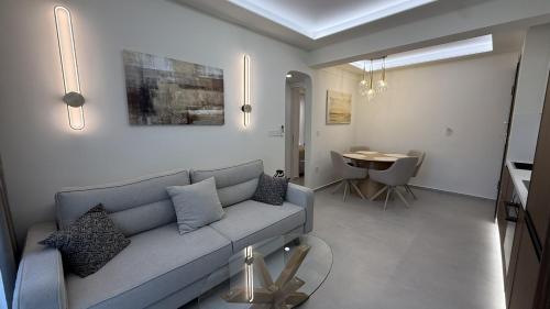 Loutraki Sea Breeze Sunset Apt