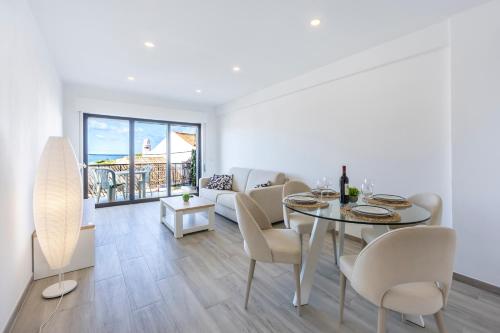 Casa Azure - Sea View Apartment