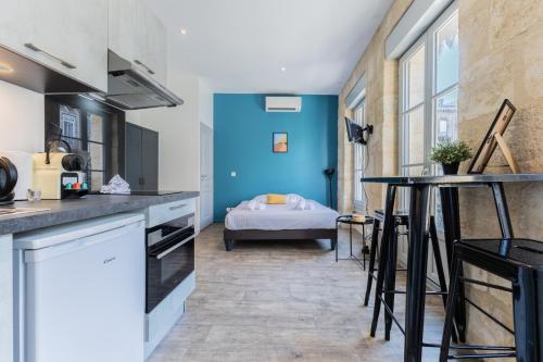 Superbe appartement avec climatisation et belle pierre Bordelaise pour 2 personnes