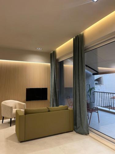 Studio port Piraeus