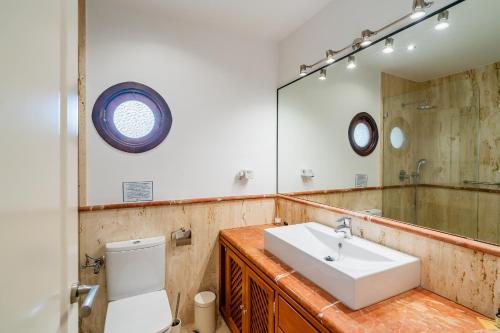 Cubo's El Refugio de Elviria House