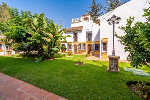 Cubo's El Refugio de Elviria House