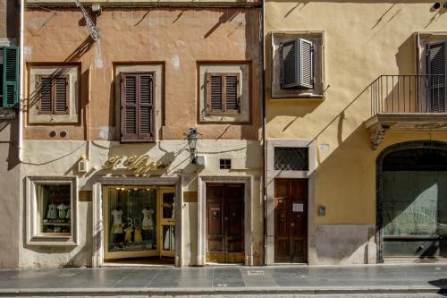 Spanish Steps - Fontanella Borghese