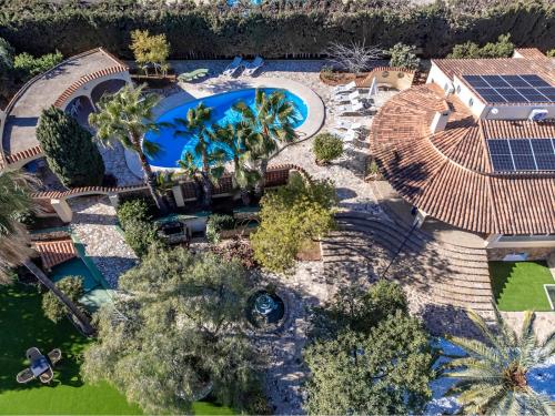 an overhead view of a house with a pool and a roof at Villas Guzman - Xenia in Calpe