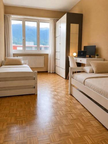 Apartment Stellina Ascona - Steps from Lido & Promenade - Balcony & Free Garage