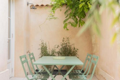 Magnifique Appartement avec Clim & Terrasse au coeur des Chartrons