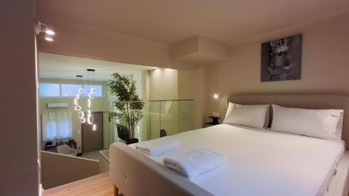 SKG Urban Loft Apartments