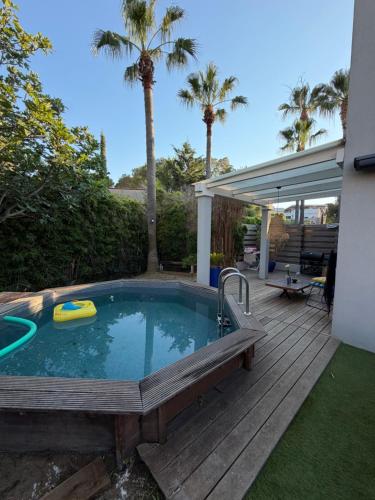 Villa AMOR, 3 Chambres avec Piscine