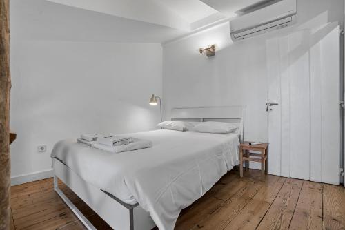 The Blue House - Camões Cool Loft