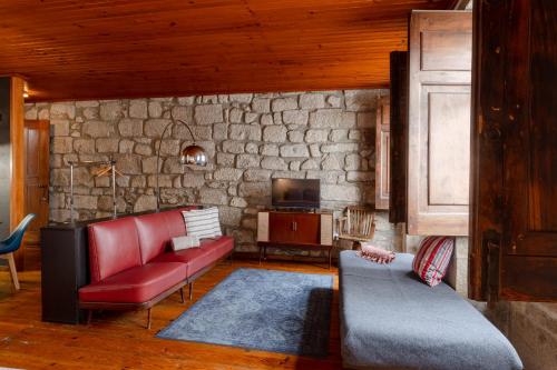 Charming Ribeira Apartment 328 feet Douro River Unesco