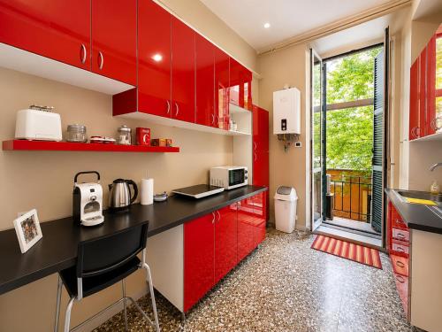 Sweet Life Guesthouse Hospety Group
