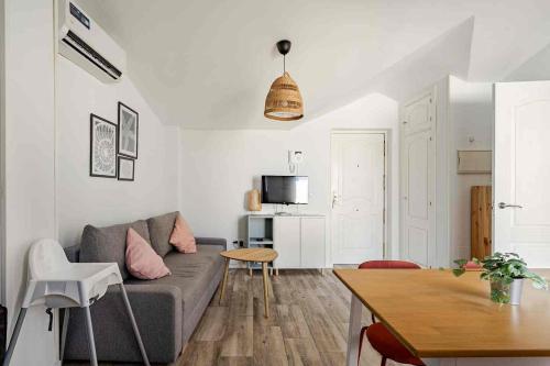 Benalhome - Tu hogar con terraza y ducha exterior