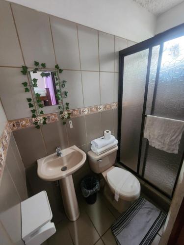 Gallery image of Casa Todah B&B in Liberia