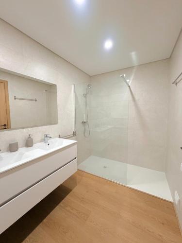 Entrecubos T2 Apt - Olhão city center
