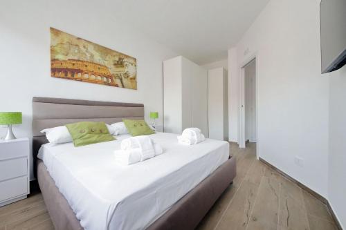 Via Appia New Modern Flat - Near Metro San Giovanni