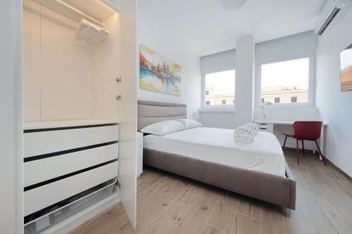 New Via Appia 1Bdr - Near Metro San Giovanni