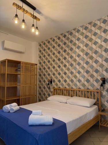 Walk Rooms