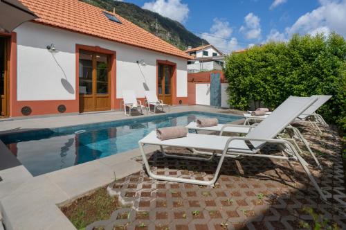 Villa with pool in Machico near beachCasa da Tia