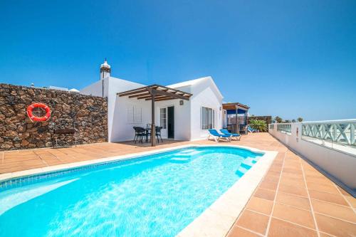 Villa Summer