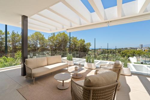 Penthouse Soul Marbella with pool